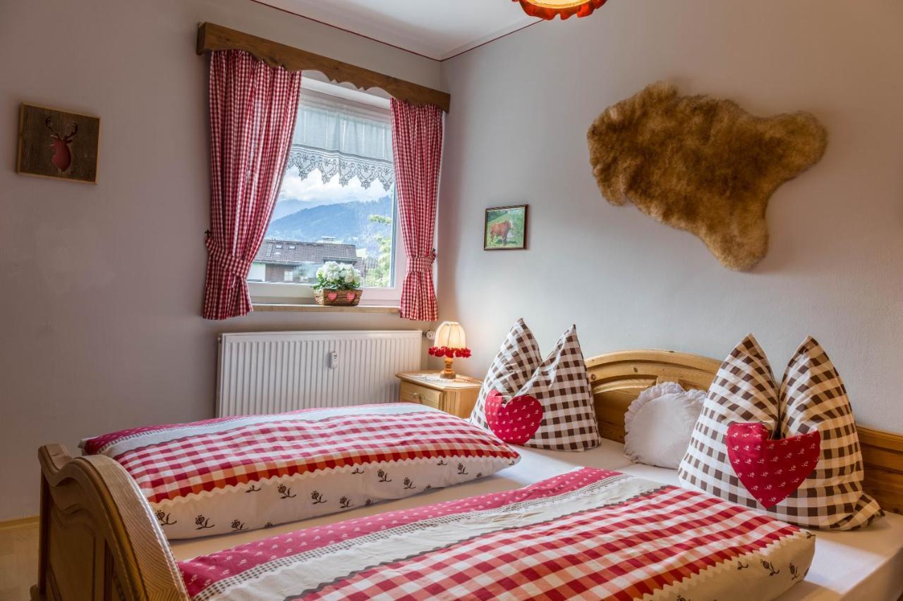 Ferienwohnung Annamirl Garmisch-Partenkirchen Exterior photo